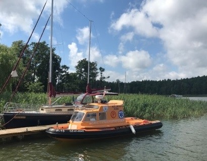 Łódka zespołu ratownictwa medycznego